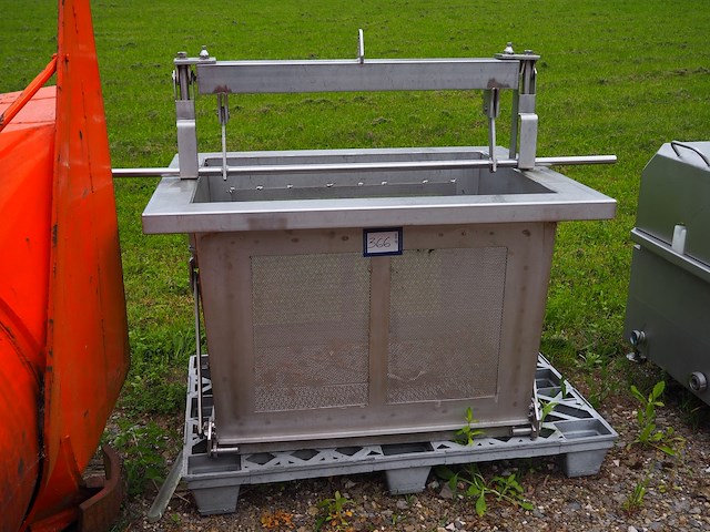 Nn sieve - afbeelding 1 van  4