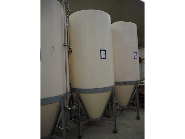 Nn silos - afbeelding 1 van  5