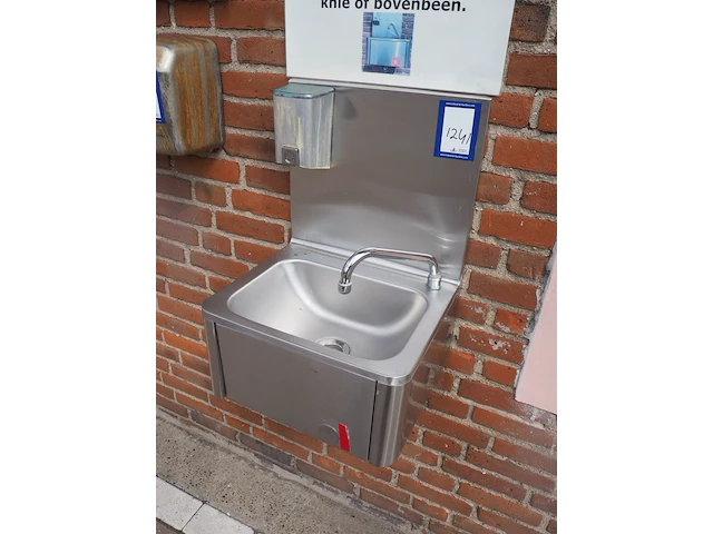 Nn sink with faucet - afbeelding 2 van  5
