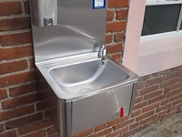 Nn sink with faucet - afbeelding 3 van  5