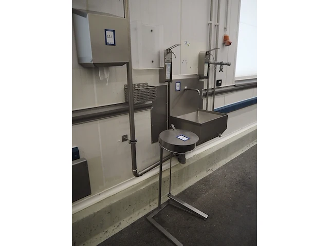 Nn sink - afbeelding 2 van  7