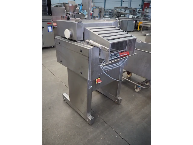 Nn skinning and derinding machine - afbeelding 6 van  10