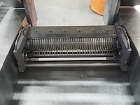 Nn skinning and derinding machine - afbeelding 10 van  11