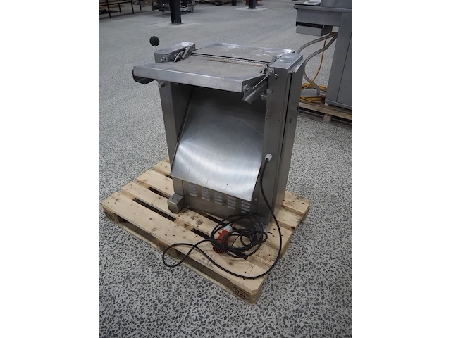 Nn skinning machine - afbeelding 5 van  10