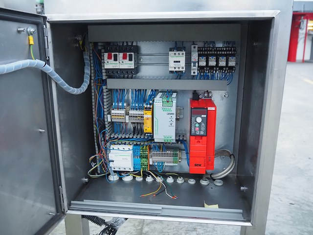 Nn skinning machine - afbeelding 3 van  12