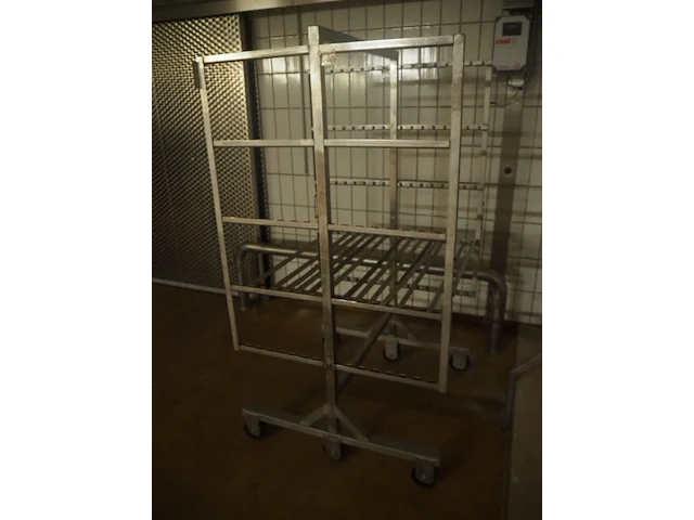 Nn smoke trolley - afbeelding 3 van  4