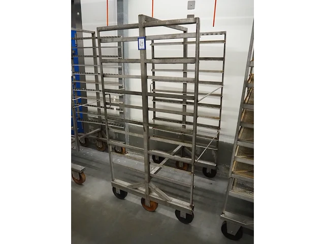 Nn smoke trolley - afbeelding 2 van  5