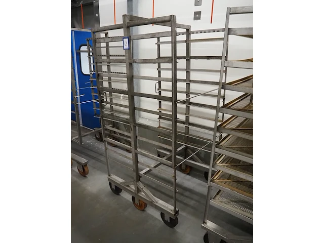 Nn smoke trolley - afbeelding 3 van  5