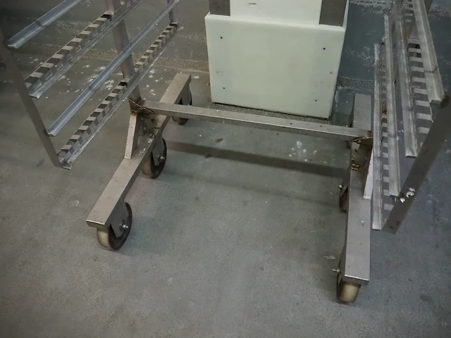 Nn smoke trolley - afbeelding 5 van  5