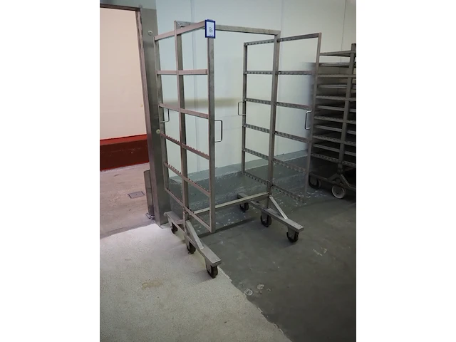 Nn smoke trolley - afbeelding 1 van  5