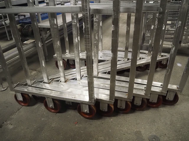 Nn smoke trolleys - afbeelding 6 van  6