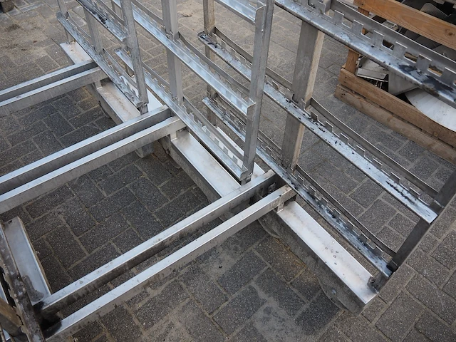 Nn smoke trolleys - afbeelding 6 van  6