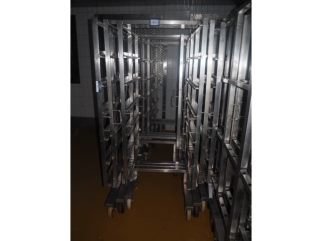 Nn smoke trolleys - afbeelding 2 van  3