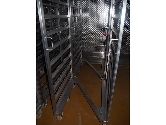 Nn smoke trolleys - afbeelding 3 van  3