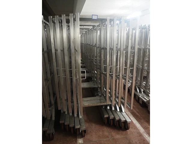 Nn smoke trolleys - afbeelding 2 van  5