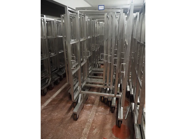 Nn smoke trolleys - afbeelding 2 van  5
