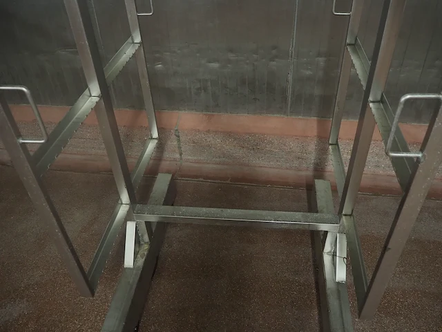 Nn smoke trolleys - afbeelding 5 van  5