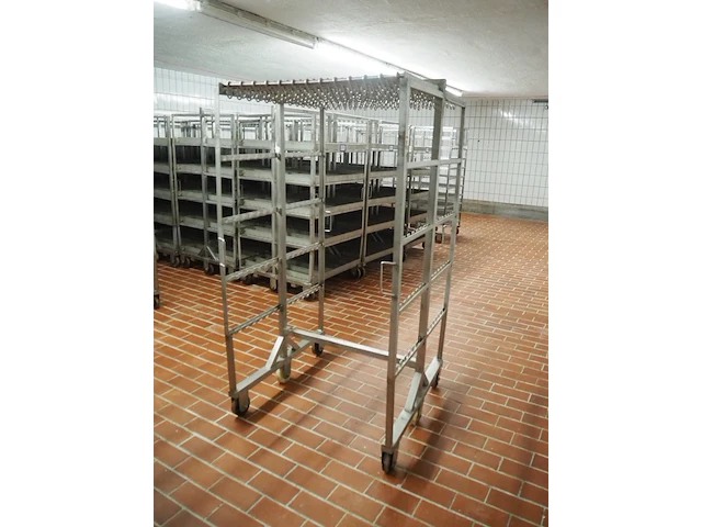 Nn smoke trolleys - afbeelding 11 van  14