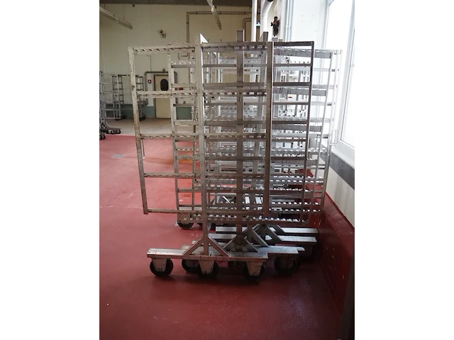 Nn smoke trolleys - afbeelding 3 van  5