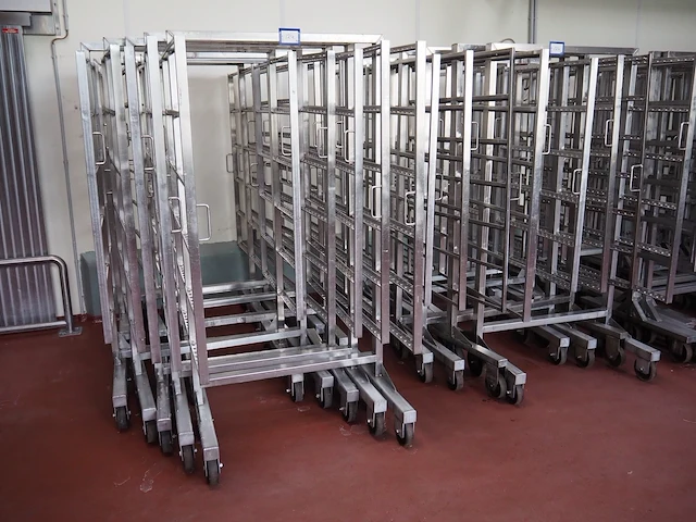 Nn smoke trolleys - afbeelding 1 van  8
