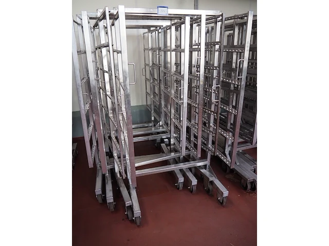 Nn smoke trolleys - afbeelding 6 van  8