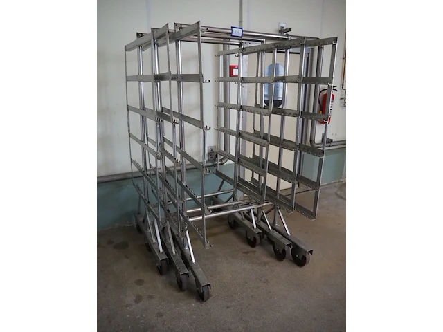 Nn smoke trolleys - afbeelding 2 van  4
