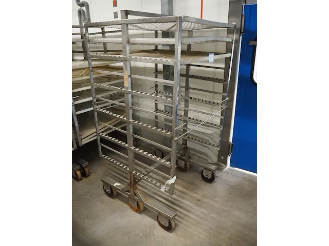 Nn smoke trolleys - afbeelding 4 van  6