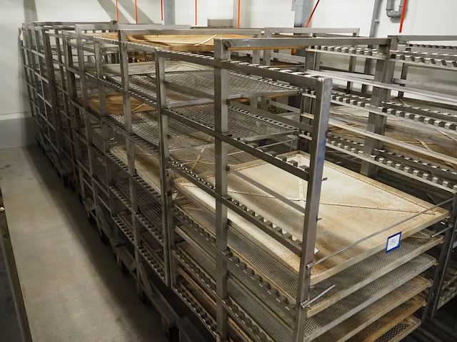 Nn smoke trolleys - afbeelding 3 van  5