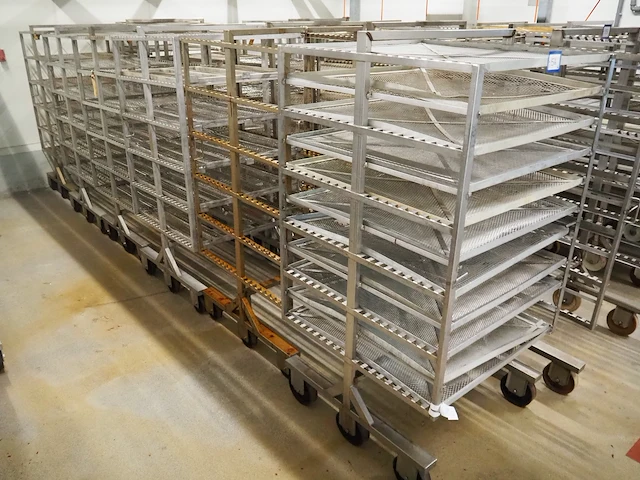 Nn smoke trolleys - afbeelding 2 van  4