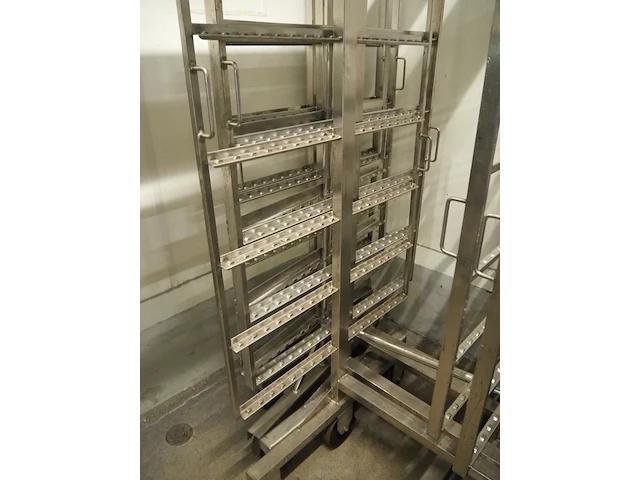 Nn smoke trolleys - afbeelding 3 van  4