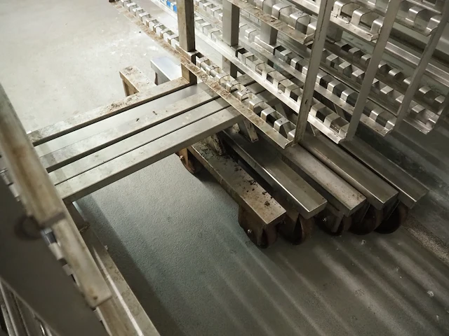 Nn smoke trolleys - afbeelding 5 van  5