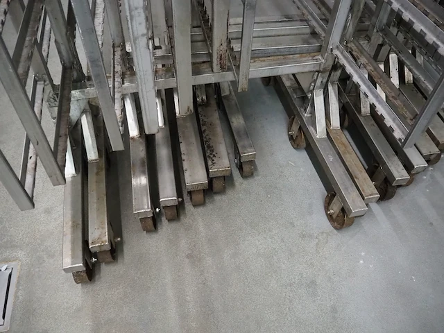 Nn smoke trolleys - afbeelding 2 van  10