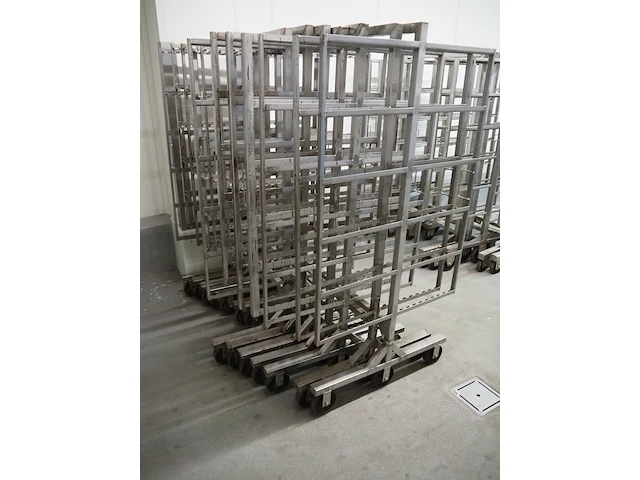 Nn smoke trolleys - afbeelding 9 van  10