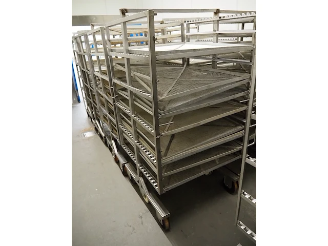Nn smoke trolleys - afbeelding 3 van  7
