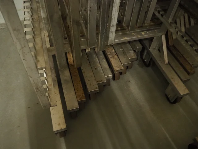 Nn smoke trolleys - afbeelding 3 van  14