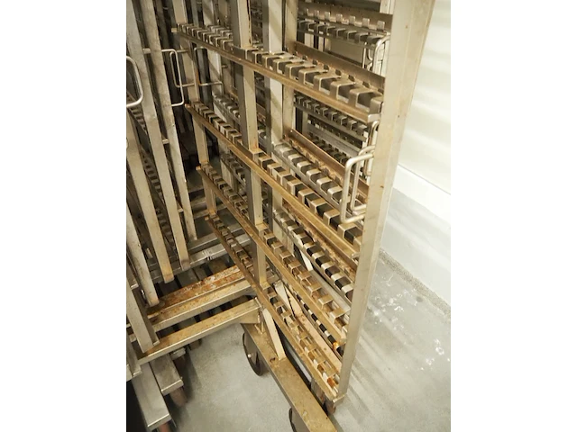 Nn smoke trolleys - afbeelding 5 van  14