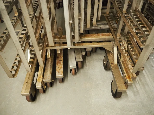 Nn smoke trolleys - afbeelding 6 van  14