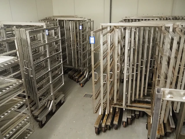 Nn smoke trolleys - afbeelding 1 van  14