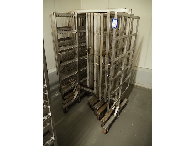 Nn smoke trolleys - afbeelding 11 van  14