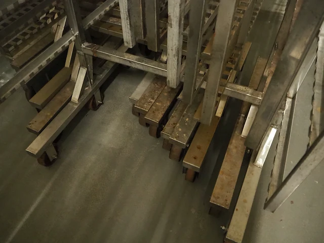 Nn smoke trolleys - afbeelding 13 van  14