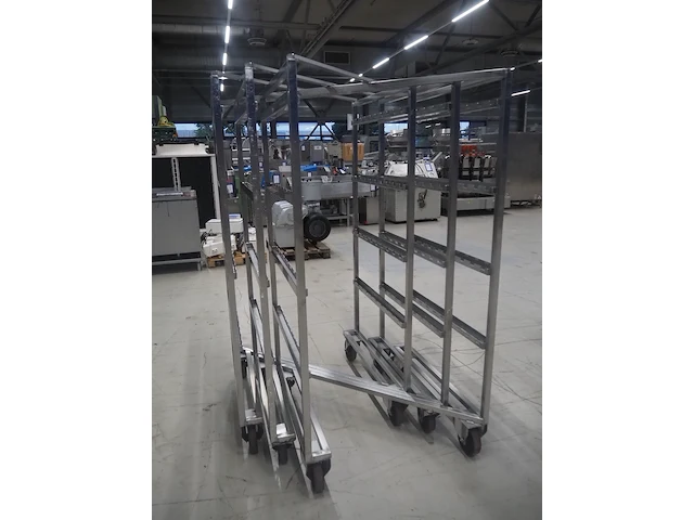 Nn smoke trolleys - afbeelding 3 van  6
