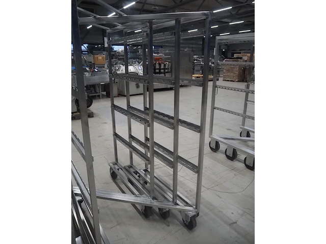 Nn smoke trolleys - afbeelding 6 van  6