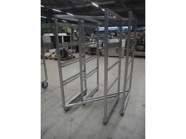 Nn smoke trolleys - afbeelding 3 van  6