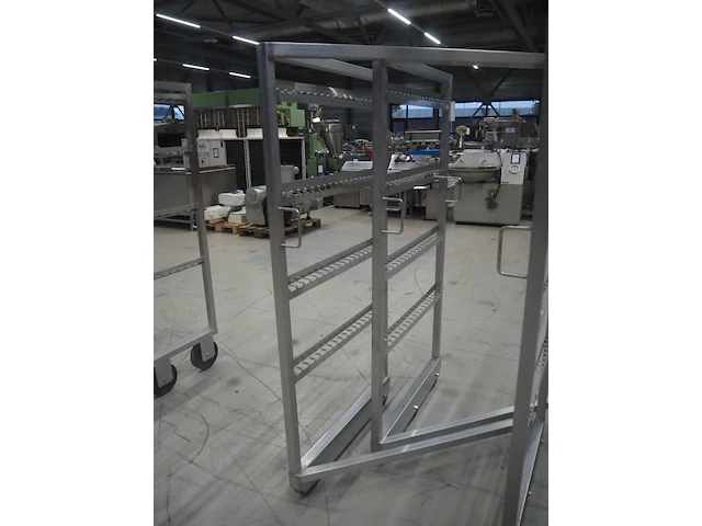 Nn smoke trolleys - afbeelding 6 van  6