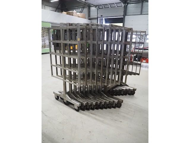 Nn smoke trolleys - afbeelding 3 van  8