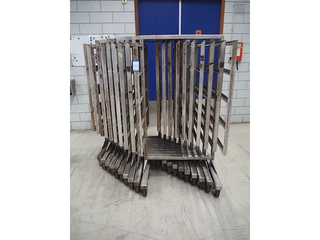 Nn smoke trolleys - afbeelding 5 van  8