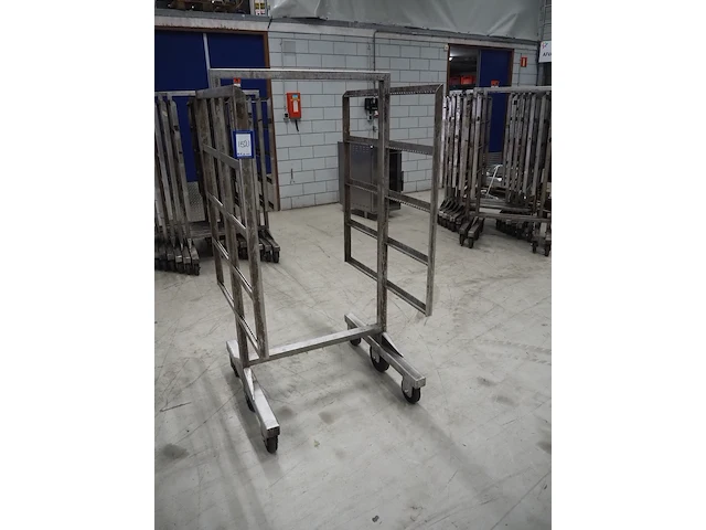 Nn smoke trolleys - afbeelding 7 van  8