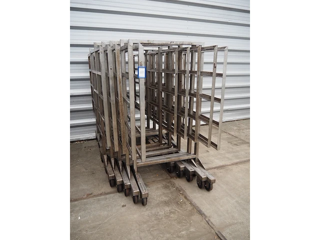 Nn smoke trolleys - afbeelding 2 van  6
