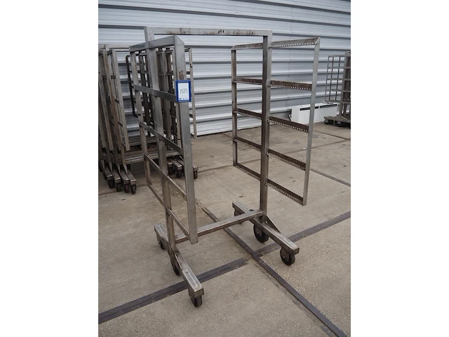 Nn smoke trolleys - afbeelding 4 van  6