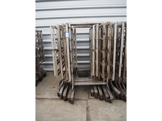 Nn smoke trolleys - afbeelding 4 van  7